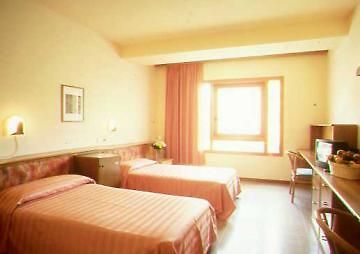 Academy Hotel Siena Luaran gambar
